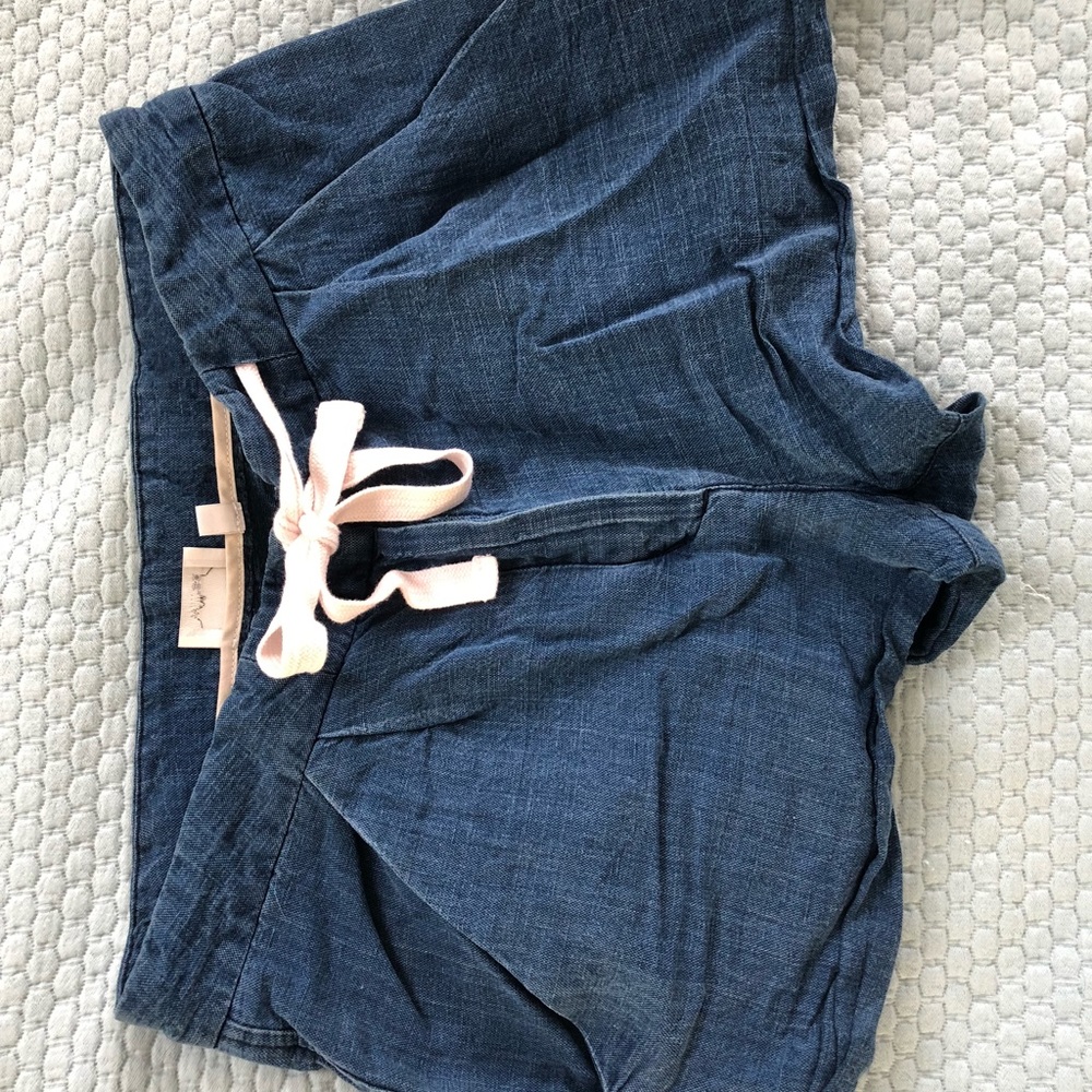 Wilfred (Aritzia) linen short Size 6